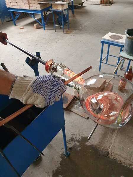 Atelier de sticla suflata manual